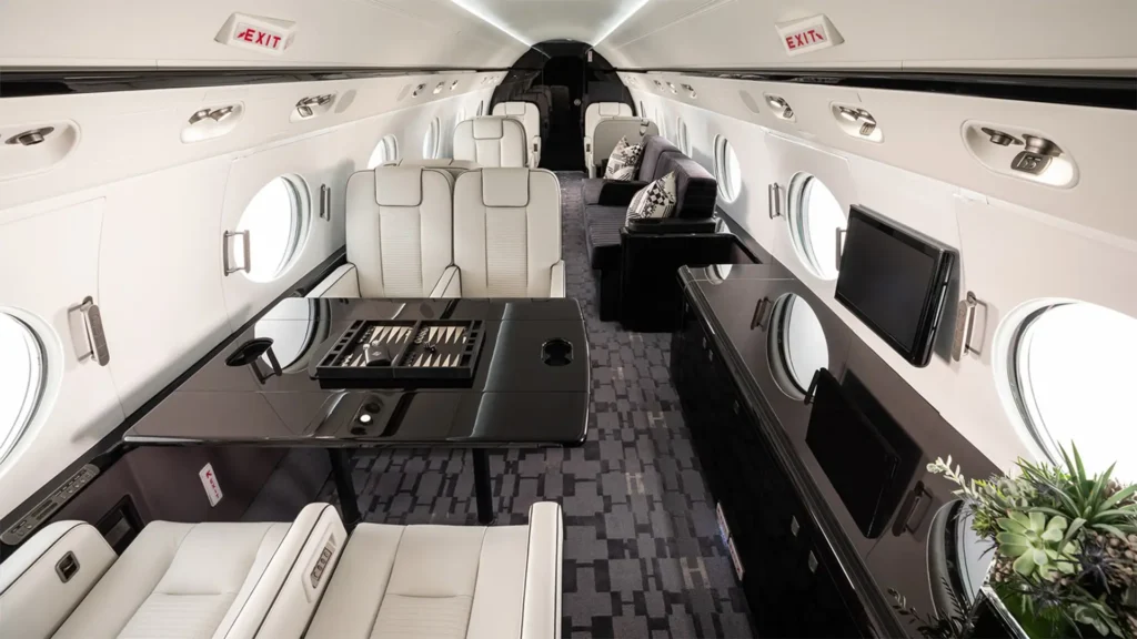 Gulfstream G550 