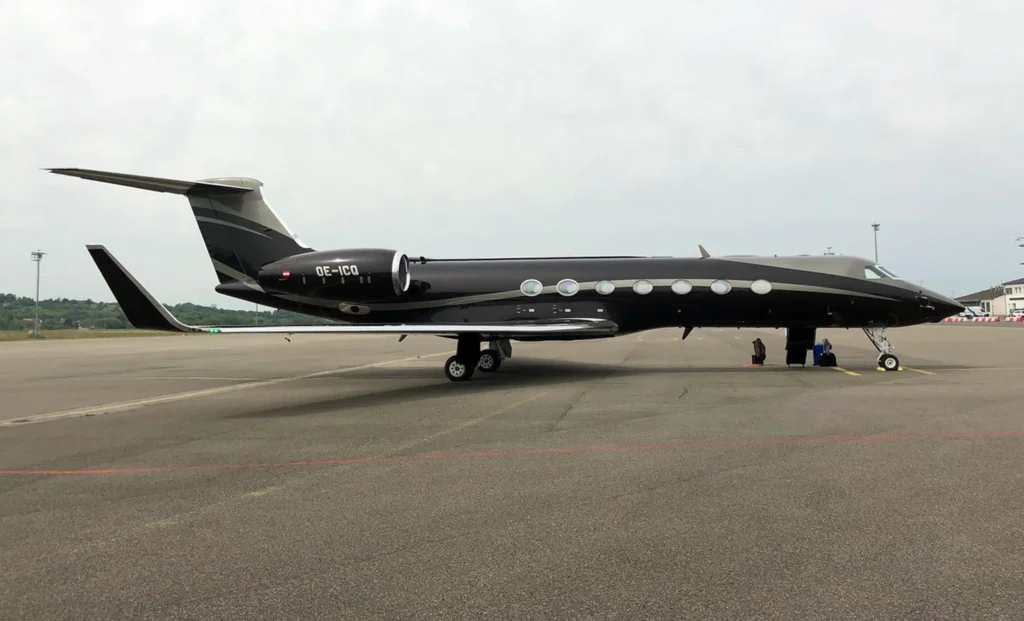 Gulfstream G550 