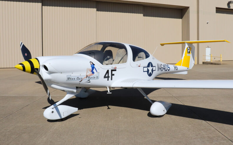 DIAMOND DA40 XLT N464DS